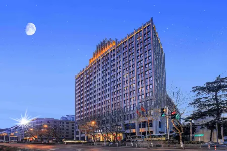 Junheng Hotel Отели рядом с достопримечательностью «Qingliang Temple»