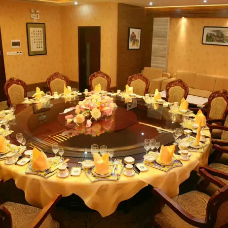 Xiyouji Park Holiday Hotel