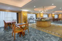Crowne Plaza QINGDAO by IHG - 5-Star