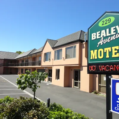 Bealey Avenue Motel Hotels near Edgeware