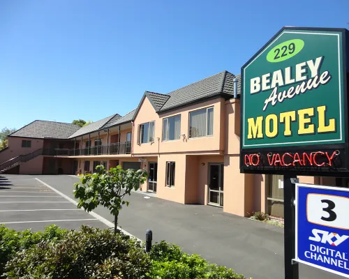 Bealey Avenue Motel Hotels near Edgeware
