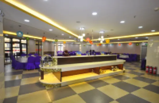 Home Inn Yihe Hotel (Changbai Mountain West Scenic Area Distribution Center Store