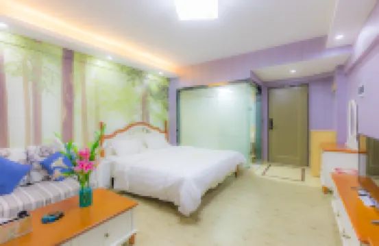 Lingdu Kongjian Apartment Hotel (Heyuan Wanlongcheng)