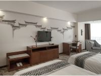 铂顿国际公寓(柳州城中万达广场店) - 高级双床房