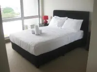 Fairthorpe Apartments Hotels in Taringa