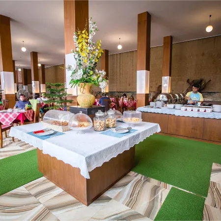 Phi Phi Cliff Beach Resort