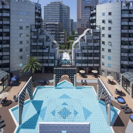 The Residential Suites Fukuoka Отели рядом с достопримечательностью «Башня Фукуока»