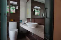LanYue Hotel Hotels in Zizhong