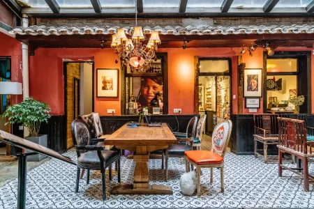 Poshpacker Youth Hostel (Chengdu Wenshu Temple)