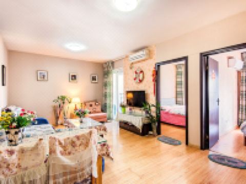 卓美亚酒店式公寓(成都万象城店)