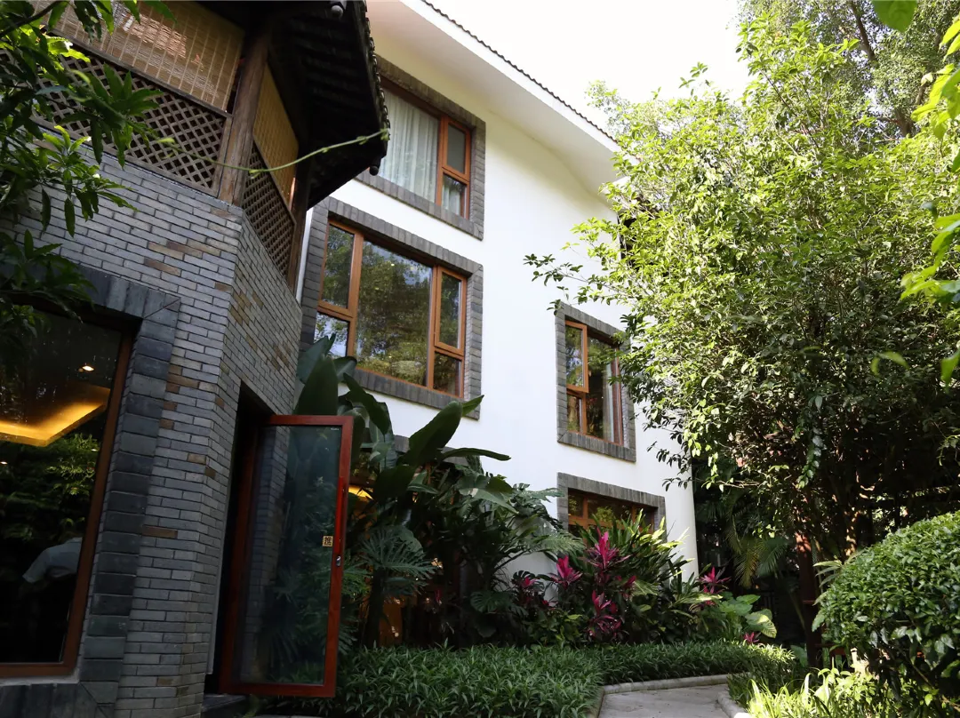 Guoyue Jiuquwan Hot Spring Villa Holiday Hotel - 난닝 시