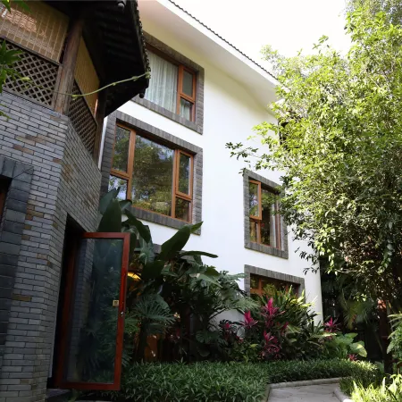 Nanning Jiuquwan Hot Spring Holiday Hotel