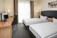 IntercityHotel Wien - Balkoner