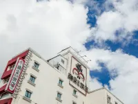 Apple Hotel Hotels near Donghai Sports Park