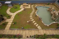 Qingya Bieyuan Hotels in Lugu Lake Goddness Bay Scenic Area