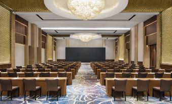 Sheraton Grand Shanghai Pudong Hotel