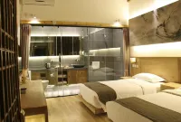 Treehouse Yunfengshan Hotels in Miyun District