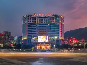 Guiping Golden Phoenix Hotel