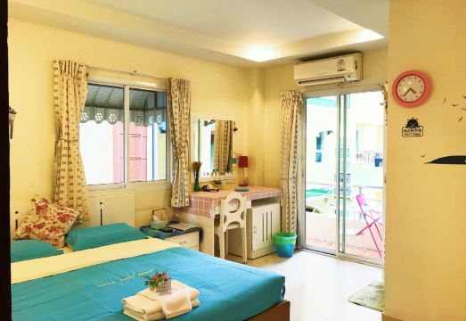 Phuket So Sweet Home 내부