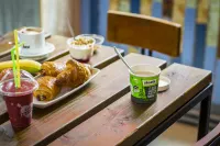 Kick Ass Grassmarket (18+) - Desayuno