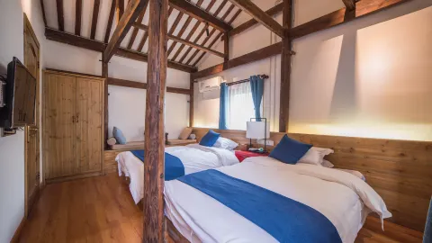 Fengming Shanju Hongcun Qinggu Homestay in Huyện Y