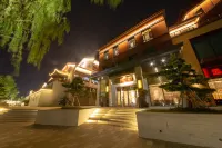Home Far Away Dongyufang Hotel - 2-Star