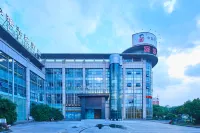 The Hotel V فنادق في جورونغ