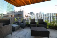 บีเอ็นบี+ กานดา - โฮสเทล