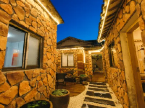 Jiaxing xitang ancient town scenic spot inn โรงแรมในเจียซาน