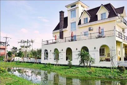 Bruleesdone Country Village B&B Yilan