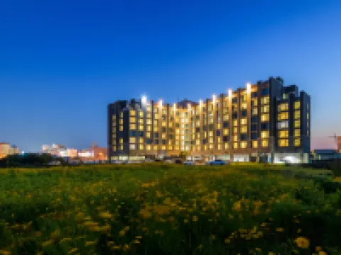 城山瑪里納酒店 鄰近涉地可支的酒店