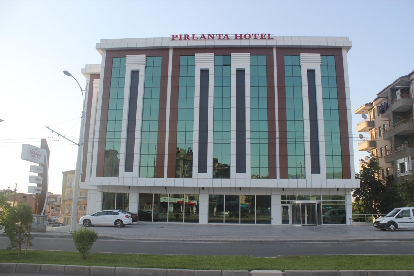 Yze Pırlanta Hotel