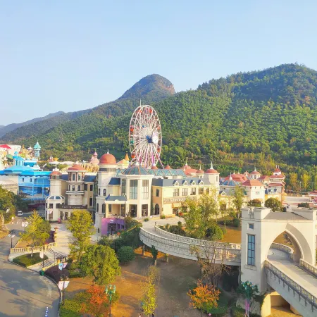 Yinrun Jinjiang Castle Hotel