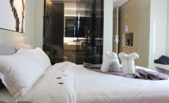 HYDROGEN ENERGY HOTEL