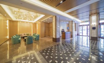 Metropolo Jinjiang Hotel (Jiujiang Happy City Jiulong Street)