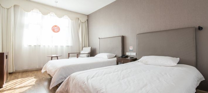 Luguhu Aishang Hotel Hotels in Ninglang