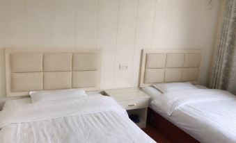 Xiantao Landlord Hotel