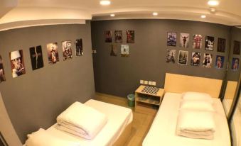 Tong Luo Wan Hostel