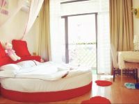 惠州思想家精品公寓酒店 - 浪漫主题圆床房
