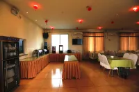 Merry Home Hotel (Leshan Giant Buddha Minjiang 2nd Bridge) - Desayuno