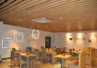 Motel 168 (Langfang high speed railway station new Chaoyang Shopping Center store)