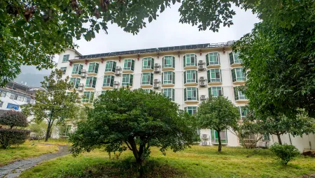 Wulingyuan Hotel