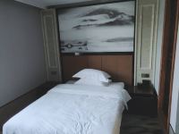 信阳天鹅湖酒店 - 时尚迷你大床房