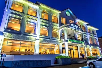 Hotel White House Các khách sạn ở 