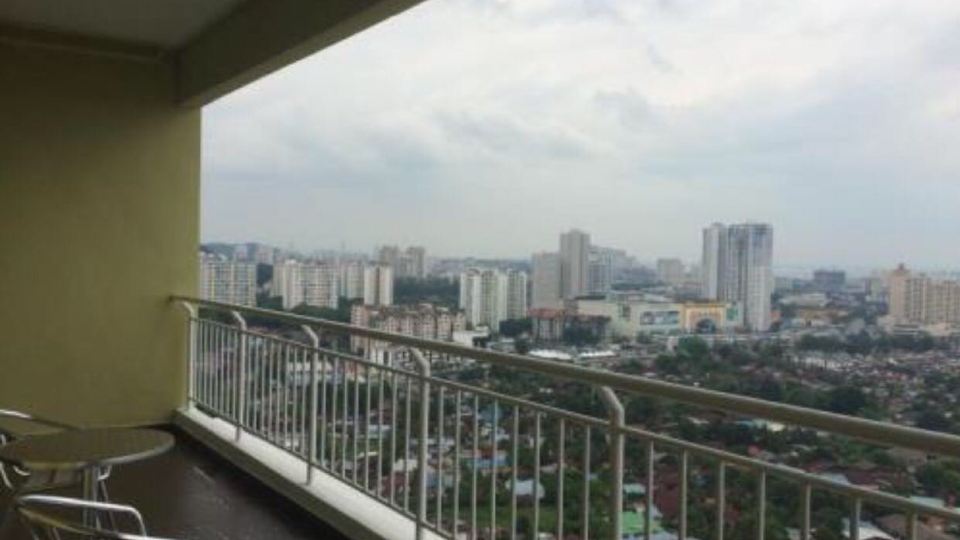228 Vacation Home - Bayan Baru