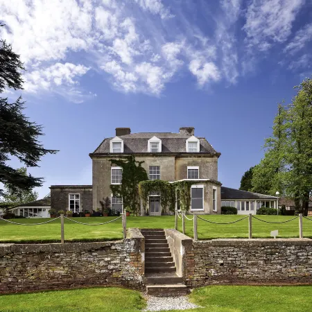 Mercure Bristol North the Grange Hotel