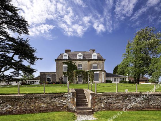 Mercure Bristol North the Grange Hotel