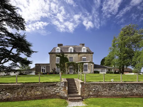 Mercure Bristol North the Grange Hotel Hotels in Winterbourne