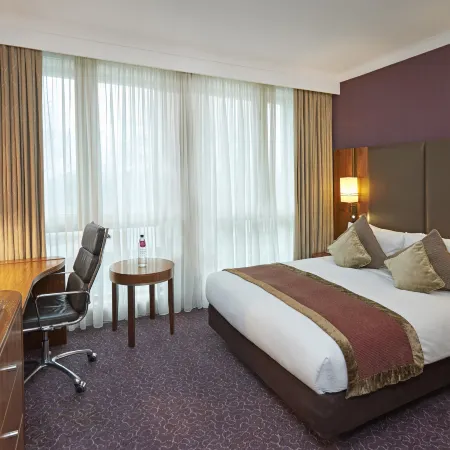 Crowne Plaza LONDON - EALING by IHG Отели рядом с достопримечательностью «Уэмбли»