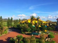 Maya House Hostel Hotels near Dajianshan
